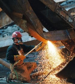 Услуги демонтажа металлоконструкций в Киеве