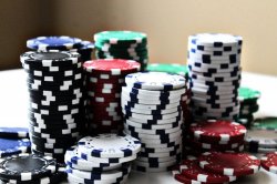 Условия получения бездепозитного бонуса в покер румах