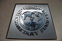 МВФ: COVID-19 создает самымый высоким дефицит ВВП со времен Второй мировой войны